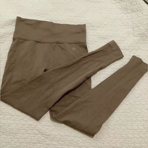 Brown ribbed leggings woman s